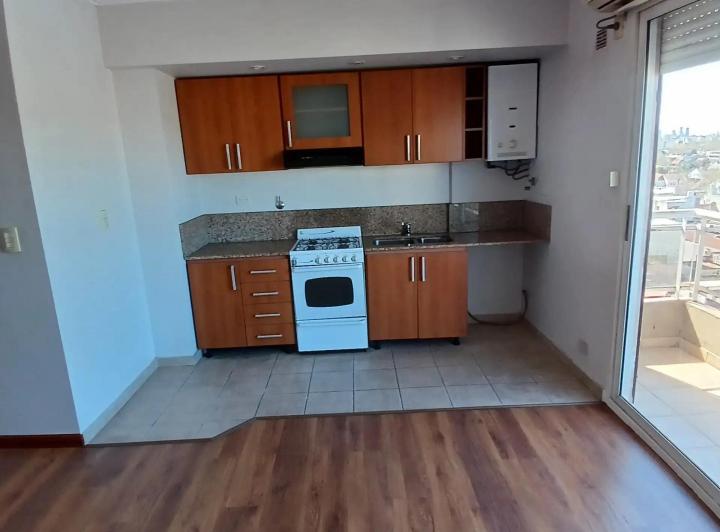 Departamento en alquiler en Villa Pueyrredon 5