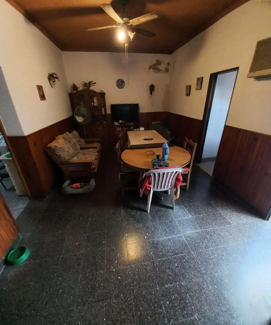 Casa con 290 m² y 3 dormitorios en venta en Villa Pueyrredón 4