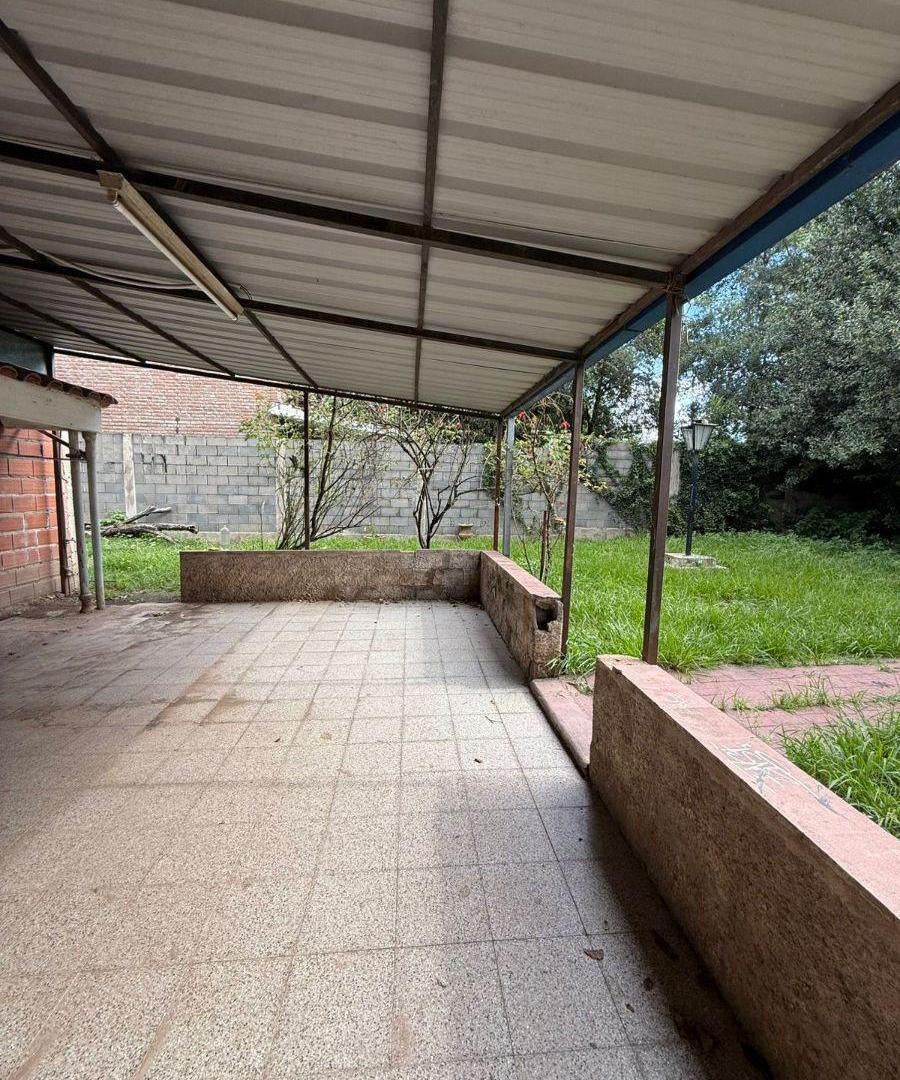 Foto de CASA EN VENTA UNQUILLO - A REFACCIONAR Y TERMINAR, imagen 1