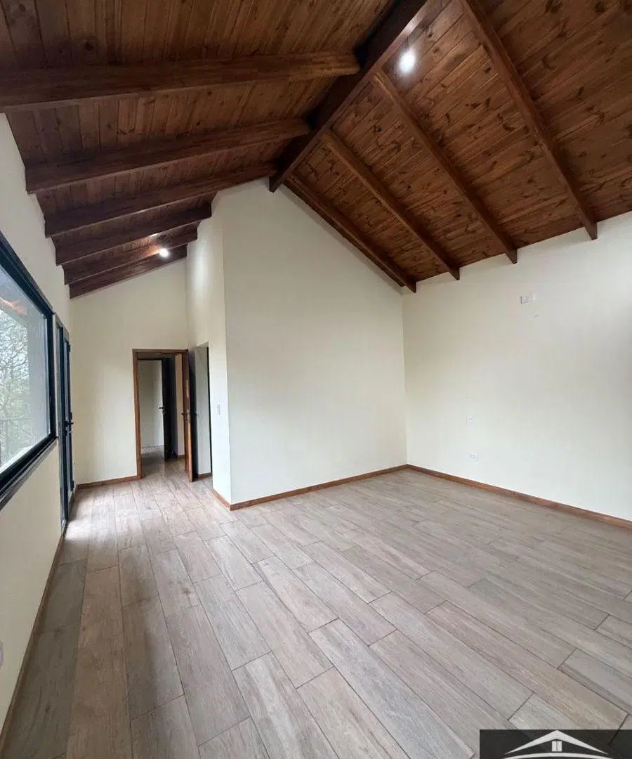Casa en alquiler c/ cochera en Mendiolaza 5