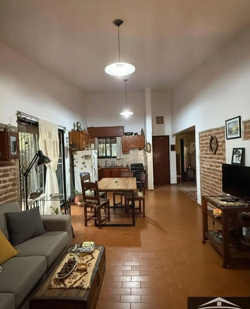 Casa en venta cuatro dormitorios - Río Ceballos 3