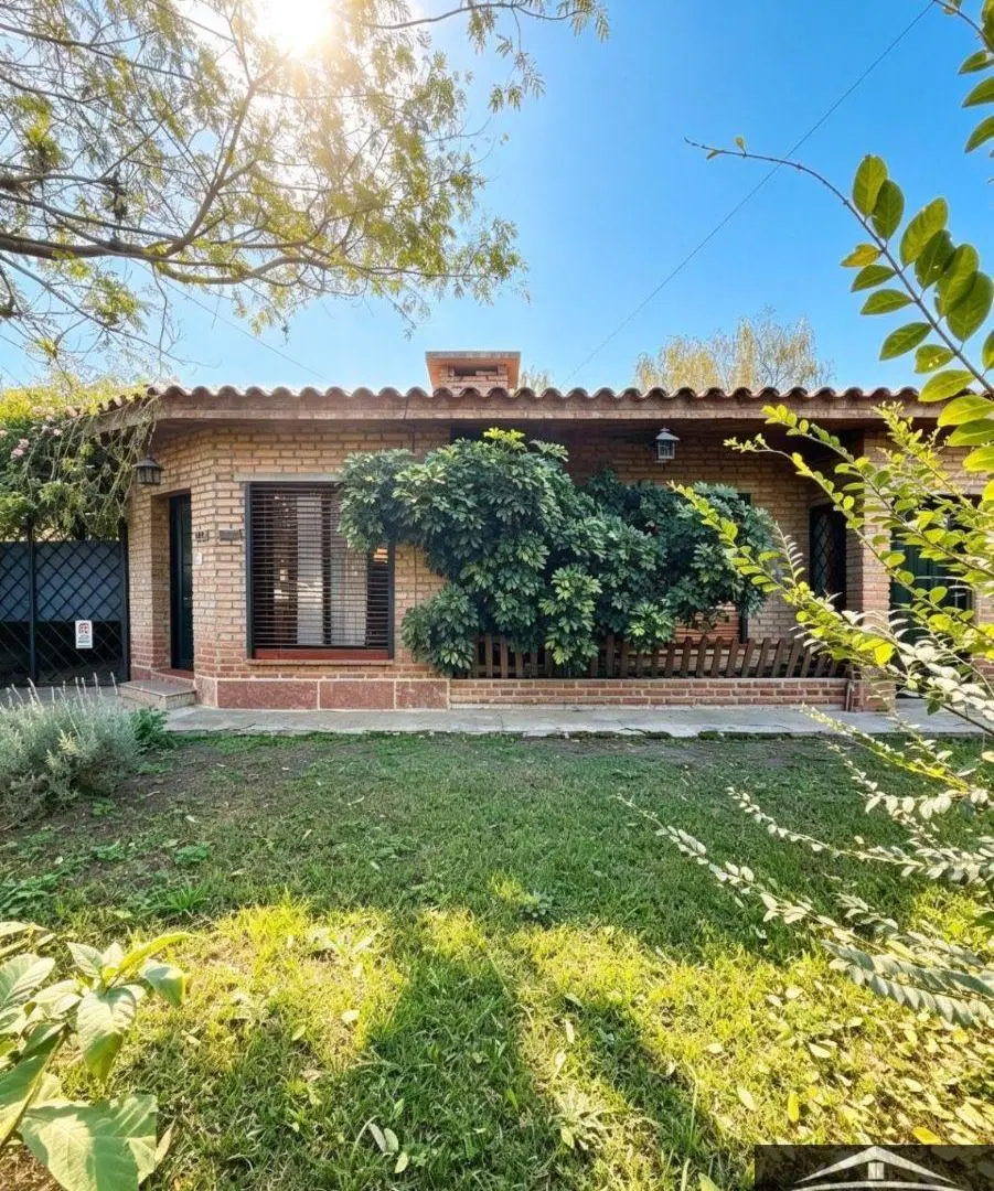 Casa en venta cuatro dormitorios - Río Ceballos 4