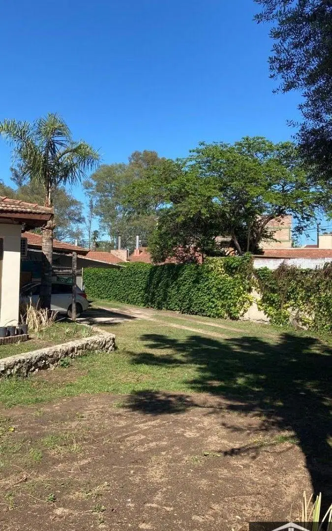 Casa en alquiler c/ cochera en Villa Belgrano 5