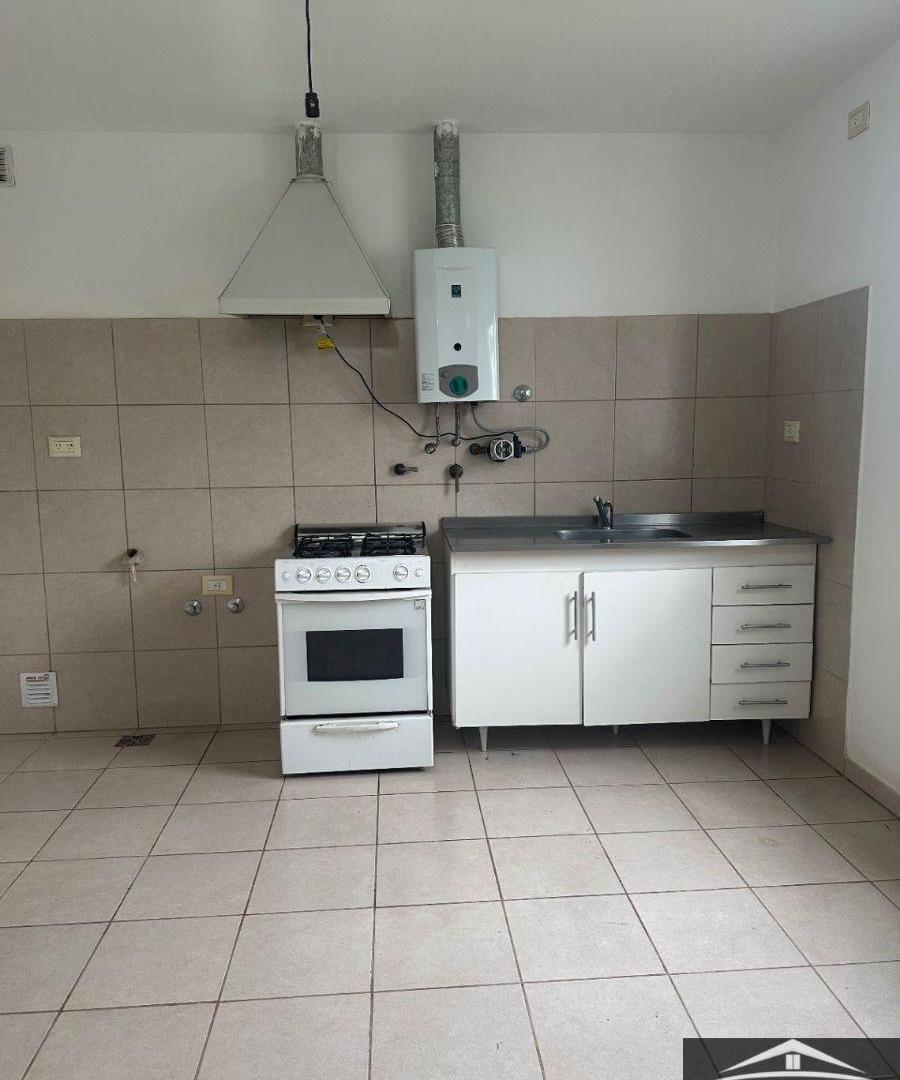 Foto de Casa en alquiler c/ cochera en Mendiolaza, imagen 5