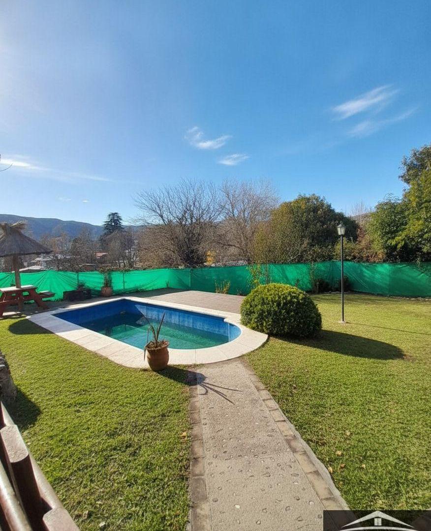 Foto de Casa en venta c/ cochera en San Antonio de Arredondo, imagen 2