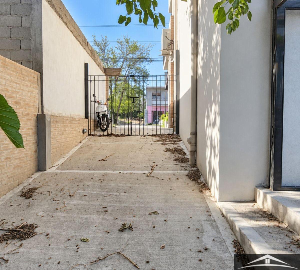 Foto de DEPARTAMENTO EN ALQUILER- EL TALAR DE MENDIOLAZA, imagen 3