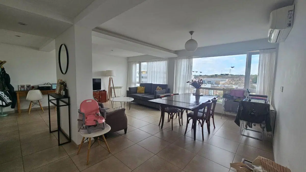 Departamento de con 3 habitaciones en alquiler en Centro Este 3