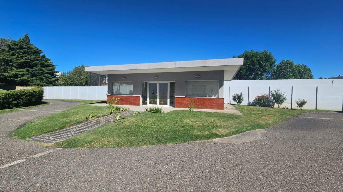 Departamento de 3 dormitorios en venta en Villa Dolores