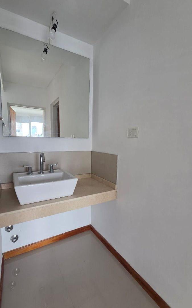 Foto de Departamento de 45 m² con 1 dormitorio en alquiler en Centro Este, imagen 5
