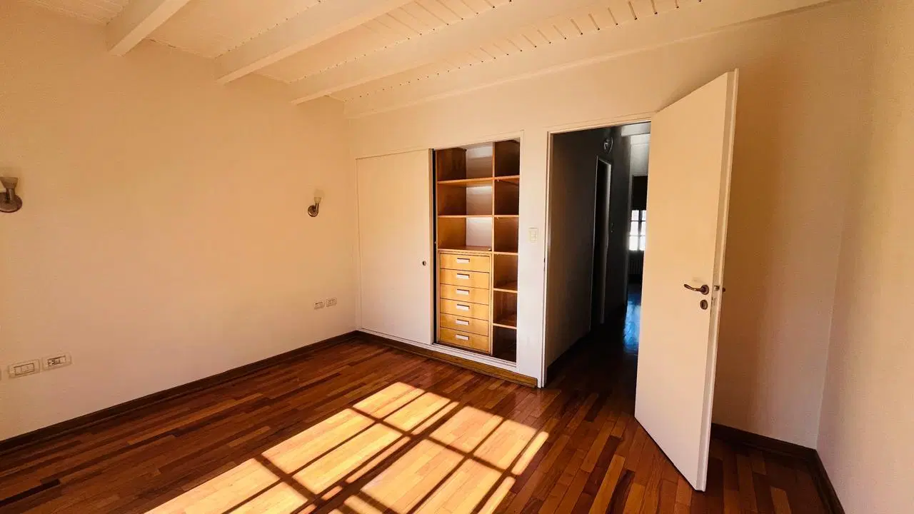 VENTA CASA TIPO TRIPLEX 8