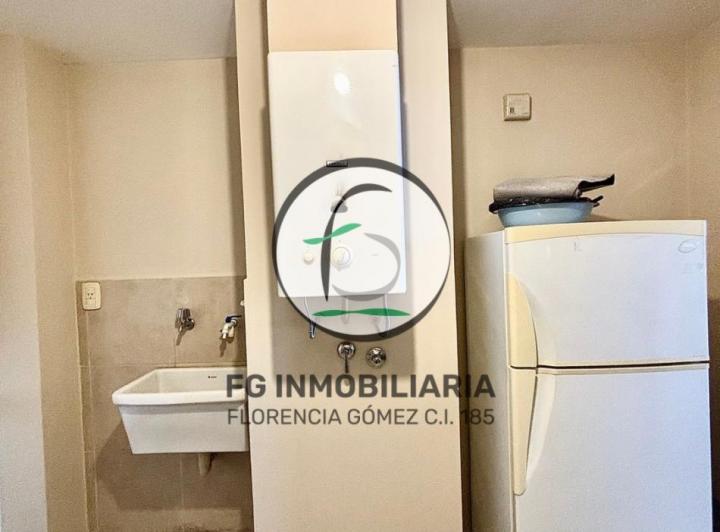 VENTA DEPARTAMENTO 2 DORMITORIOS CON COCHERA - MICROCENTRO 3