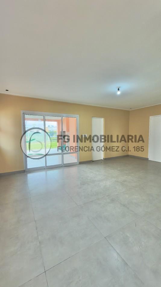 Foto de VENTA CASA COUNTRY LABRADORES 1 - Los Nogales, imagen 1