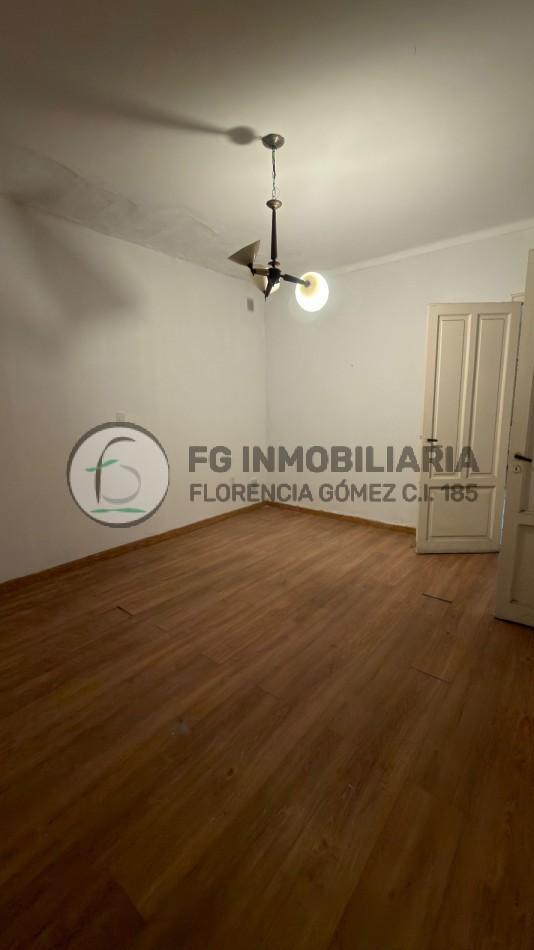 Foto de CASA VENTA FRENTE AL PARQUE 9 DE JULIO, imagen 4