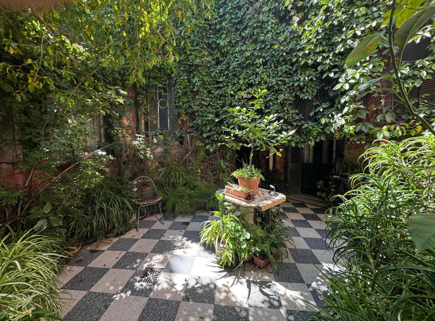 Foto de CASA DE ESTILO. 3 dormitorios, patio y terraza, imagen 3