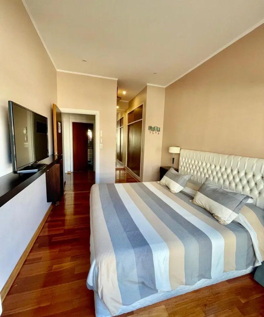 Departamento 3 ambientes IMPECABLE con cochera 4