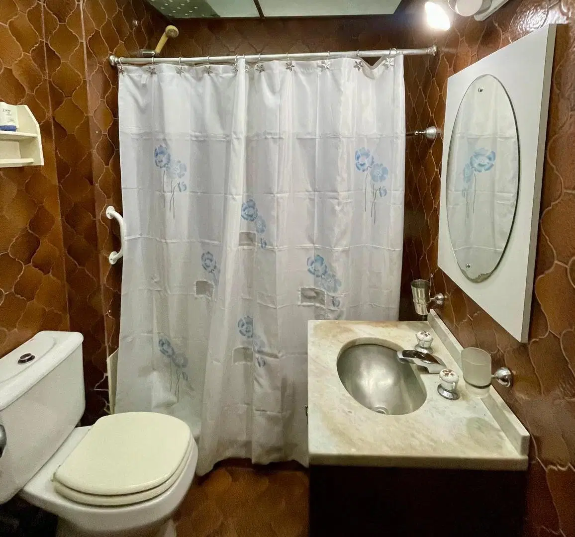 3 ambientes, planta baja con patio. EXCELENTE ESTADO 98 M2 4