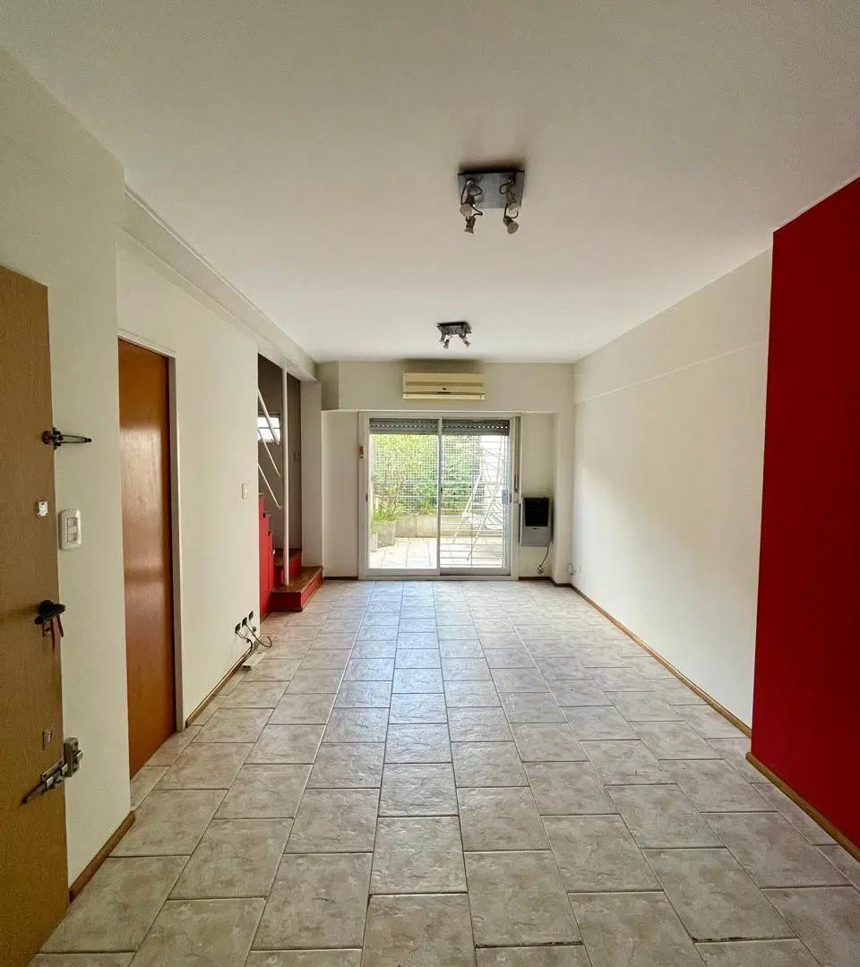 DUPLEX 3 AMBIENTES CON PATIO Y LAVADERO 3