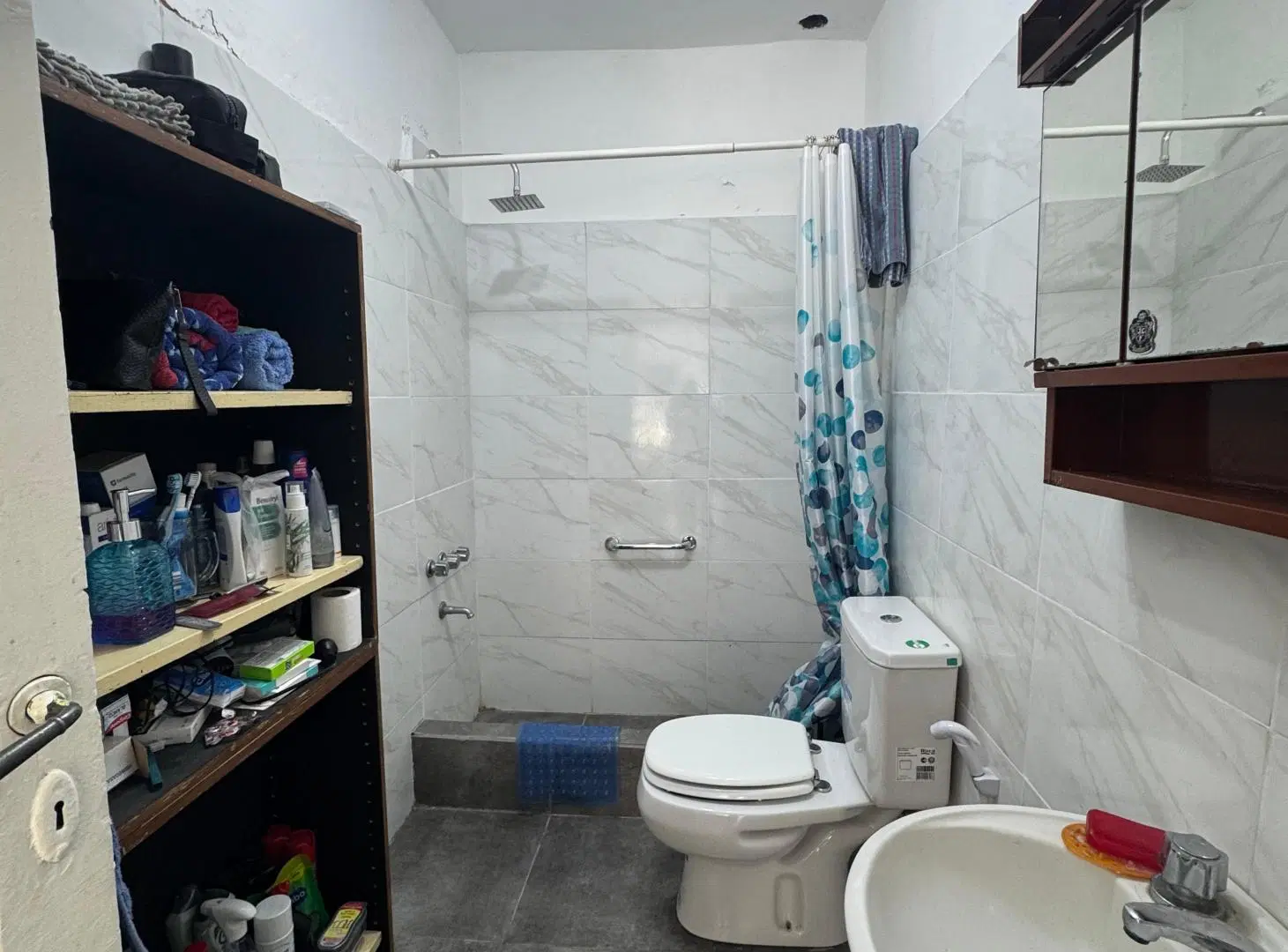PH 4 Ambientes sin expensas. Planta baja. APTO CREDITO 5