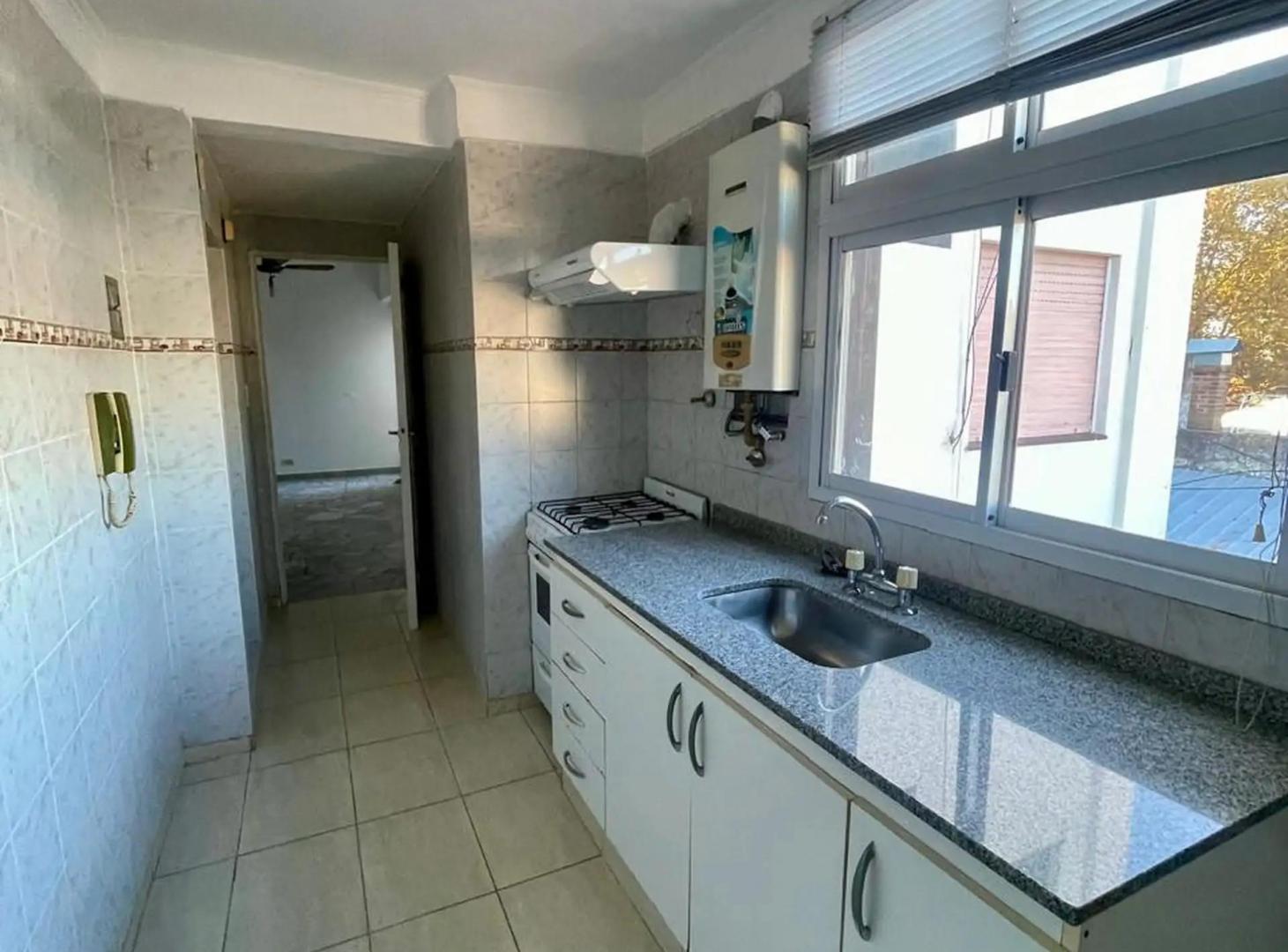 Foto de Departamento 3 ambientes - Excelente estado, imagen 3