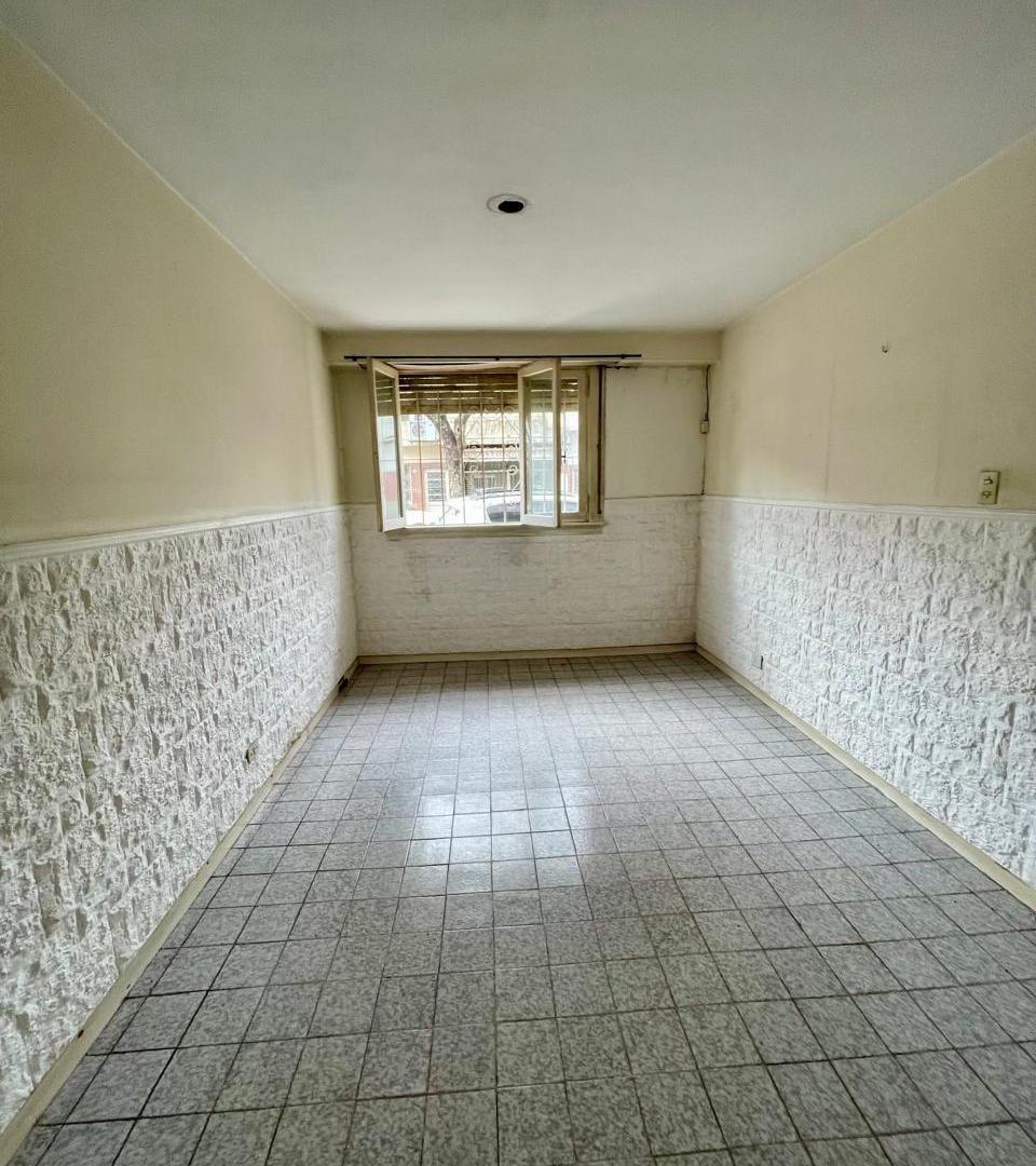 Foto de PH Planta Baja al Frente con patio 57 m2, imagen 3