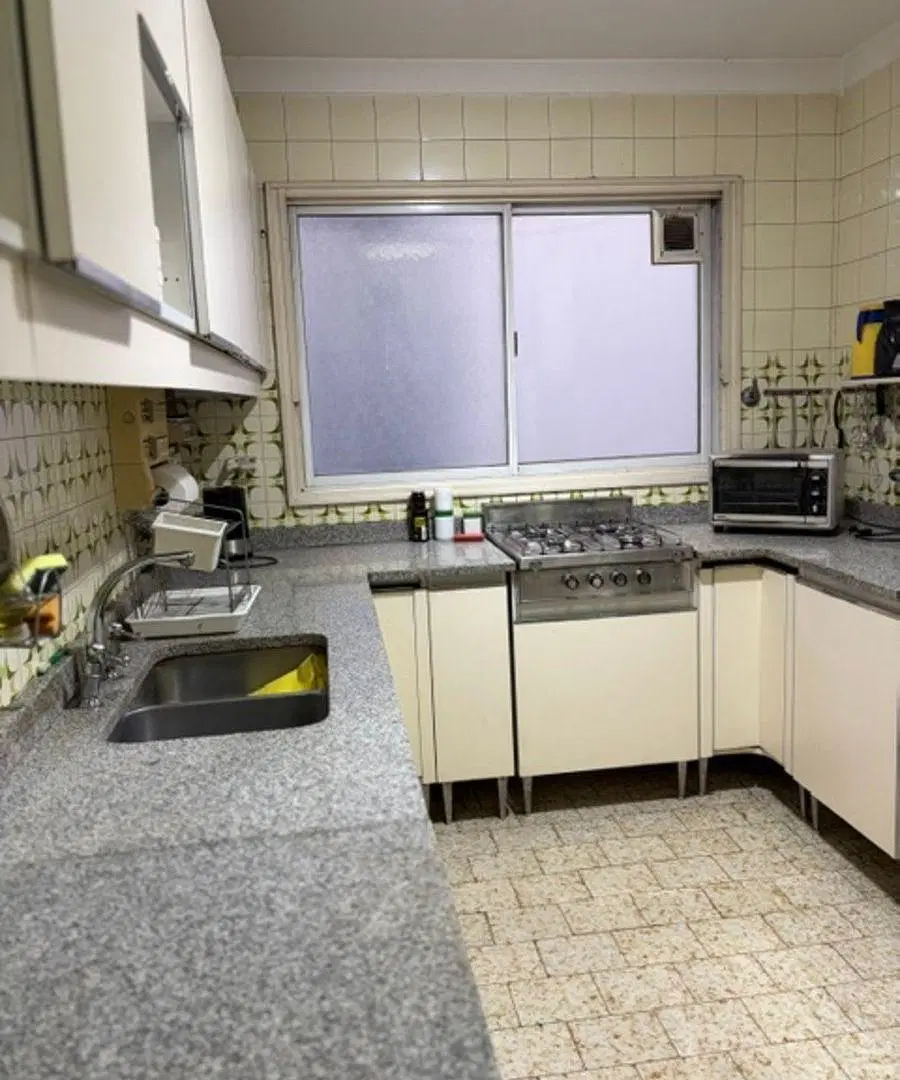 Venta Departamento 4 Ambientes con Dependencia , Cochera y Baulera en Recoleta - 8
