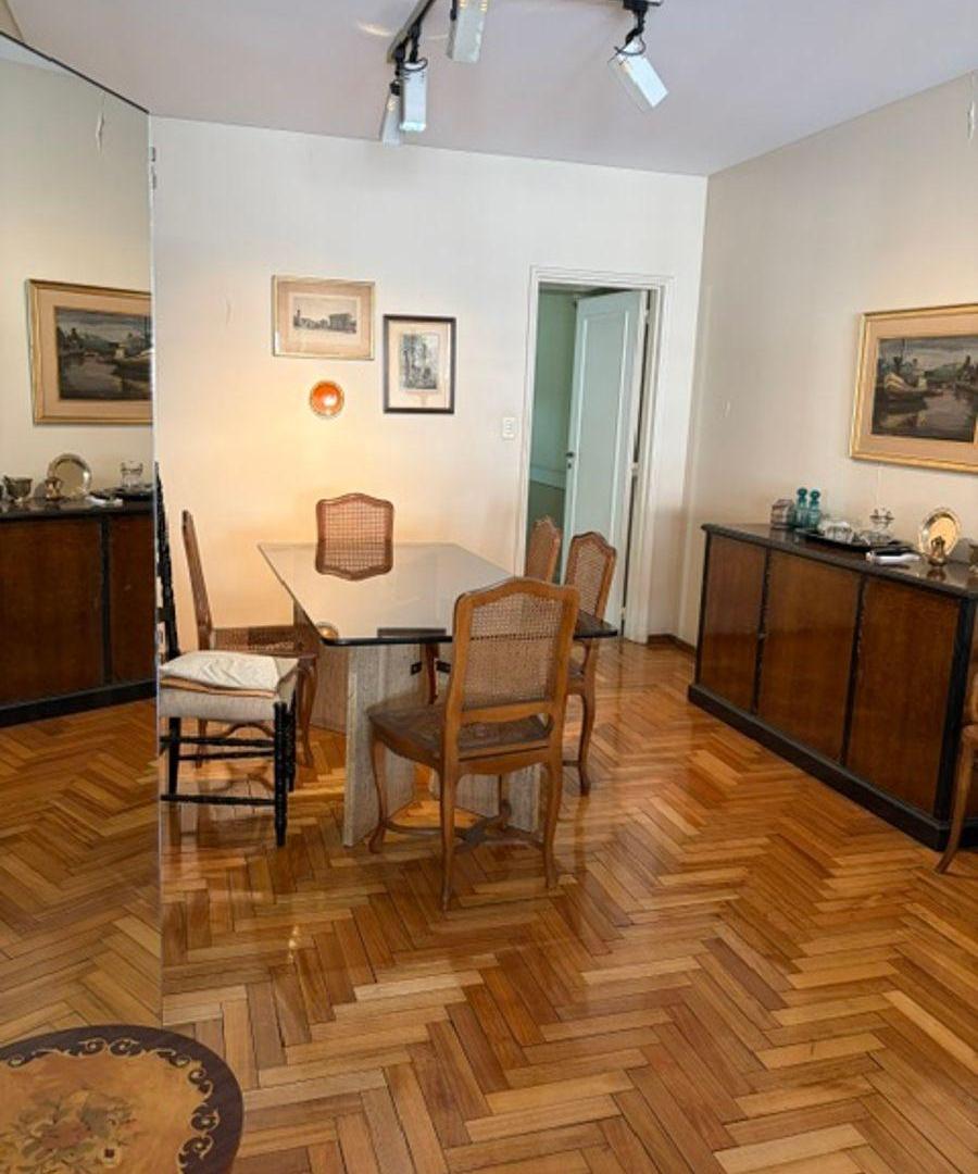 Foto de VENTA - PISO AL FRENTE DE 3 DORMITORIOS C/ DEPENDENCIA- COCHERA FIJA, imagen 3
