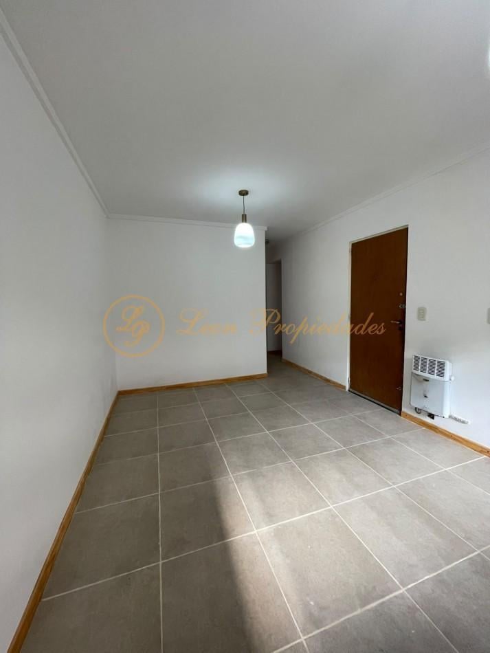 Foto de Sarmiento Nro. 1191 (2 dormitorios con amplio patio), imagen 1