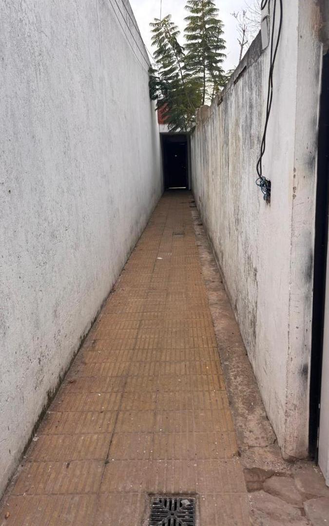 PH de 1 dormitorio con patio en alquiler en zona universitaria La Plata