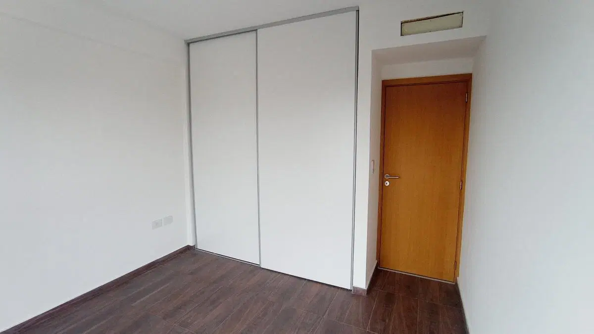 Departamento de 2 dormitorios en Venta en La Plata 1