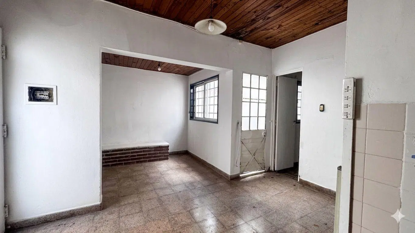 Departamento de 1 dormitorio en venta en Berisso 1