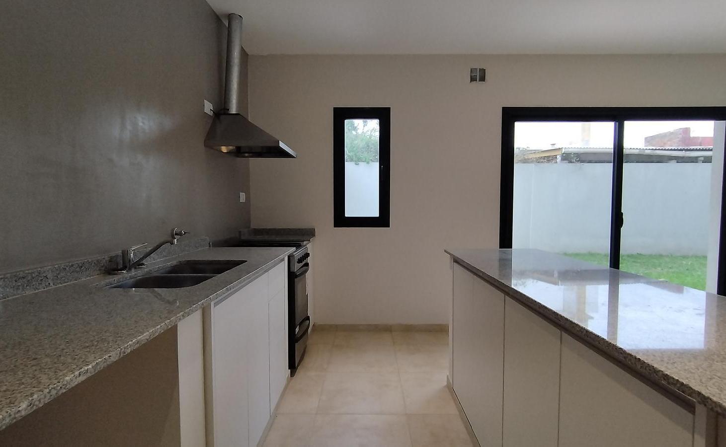 Foto de Departamento en Alquiler de 2 dormitorios con Patio, imagen 3