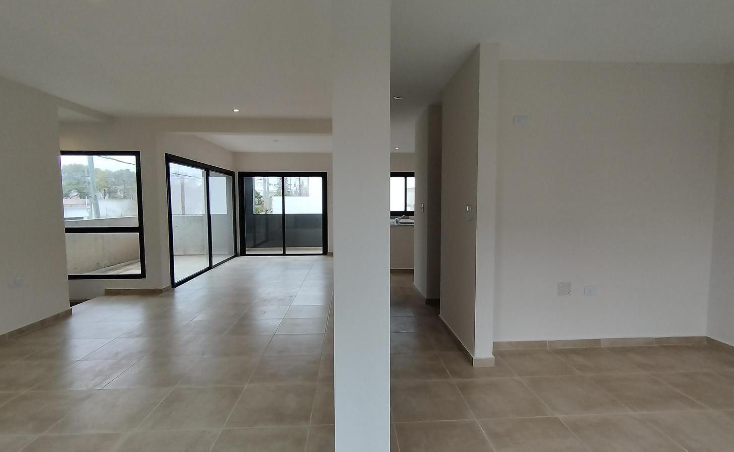 Duplex de 3 dormitorios en Alquiler en La Plata