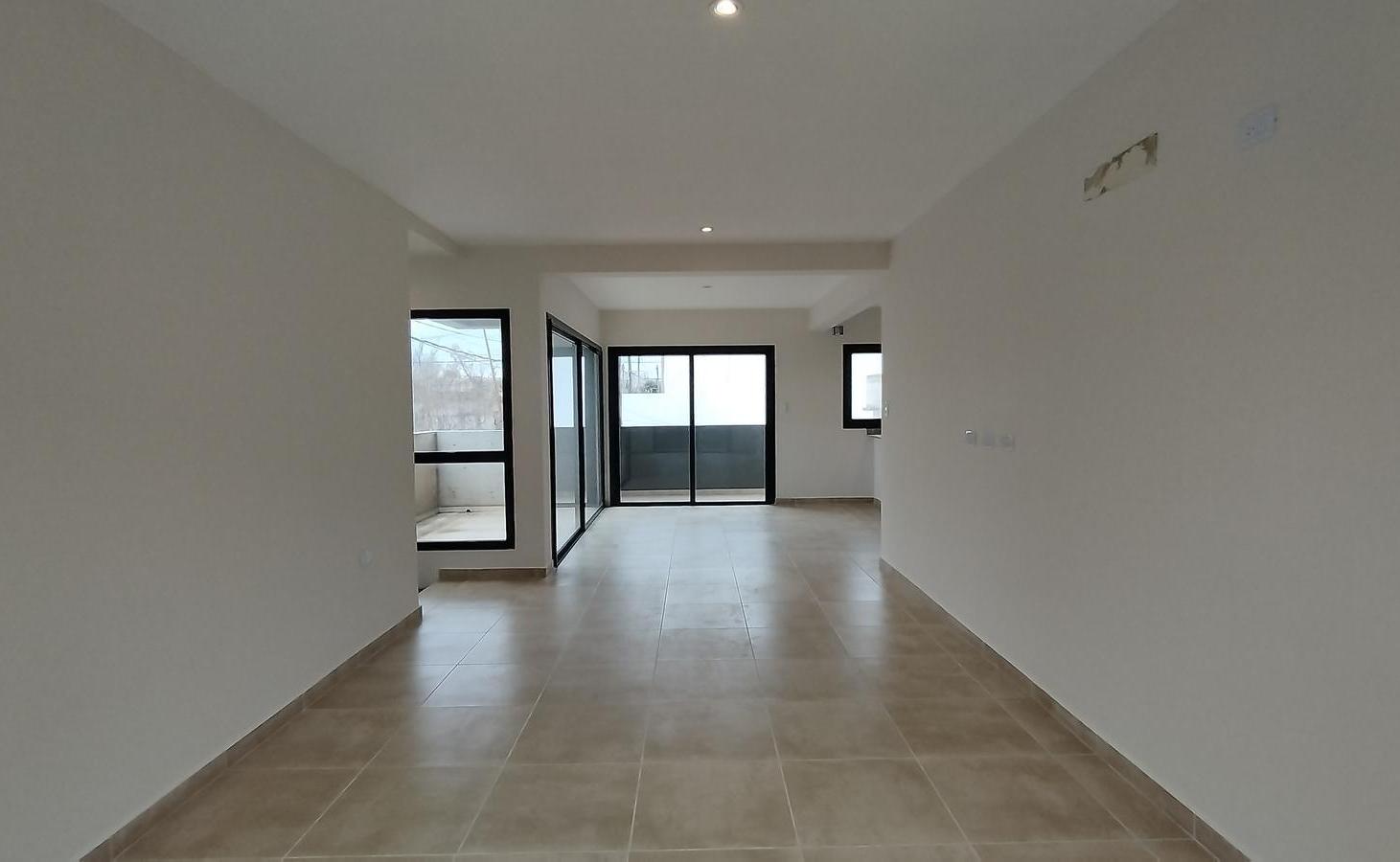 Foto de Duplex de 3 dormitorios en Alquiler en La Plata, imagen 2