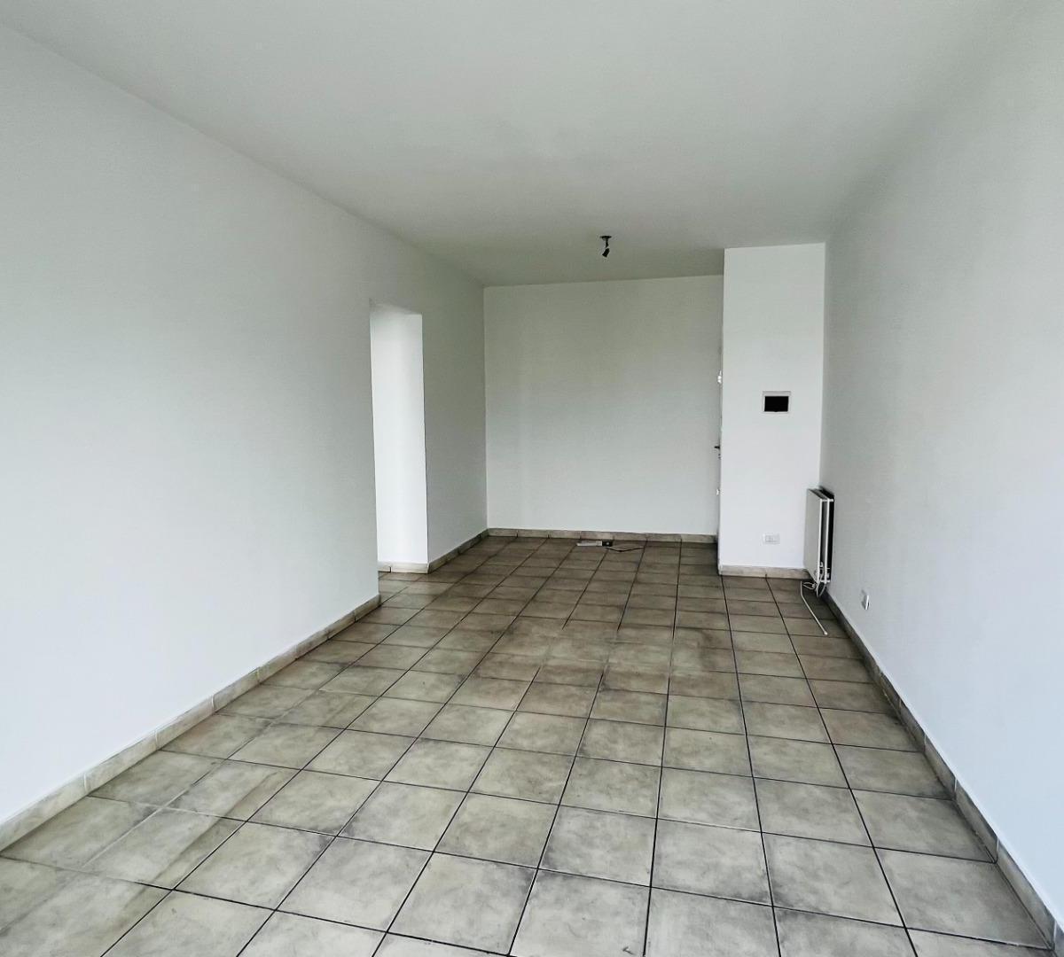 3 Ambientes Amplios Nuevo a Estrenar con Cocina Comedor con 5