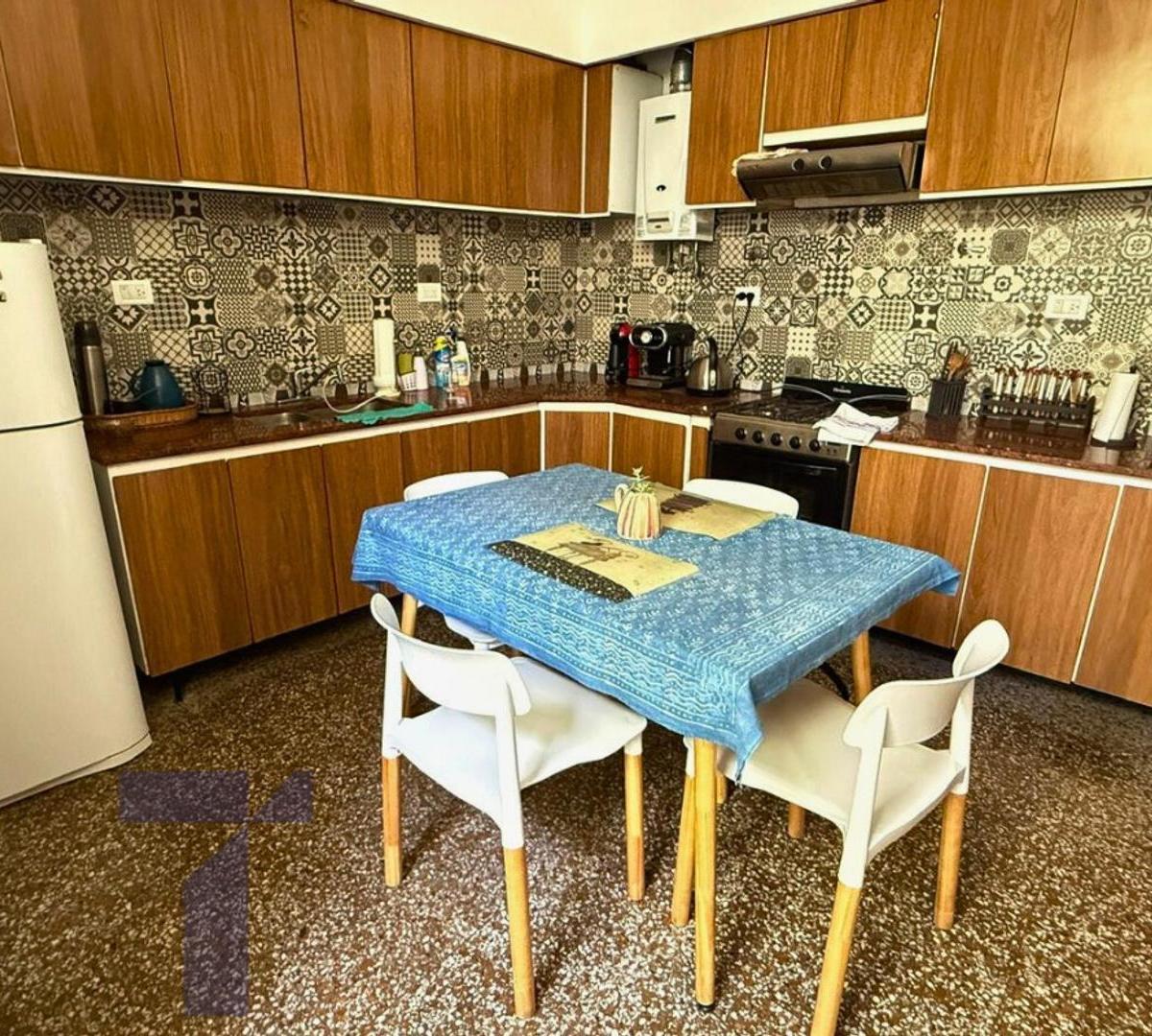 Foto de Venta casa sobre lote propio con patio y terraza BARRACAS, imagen 2