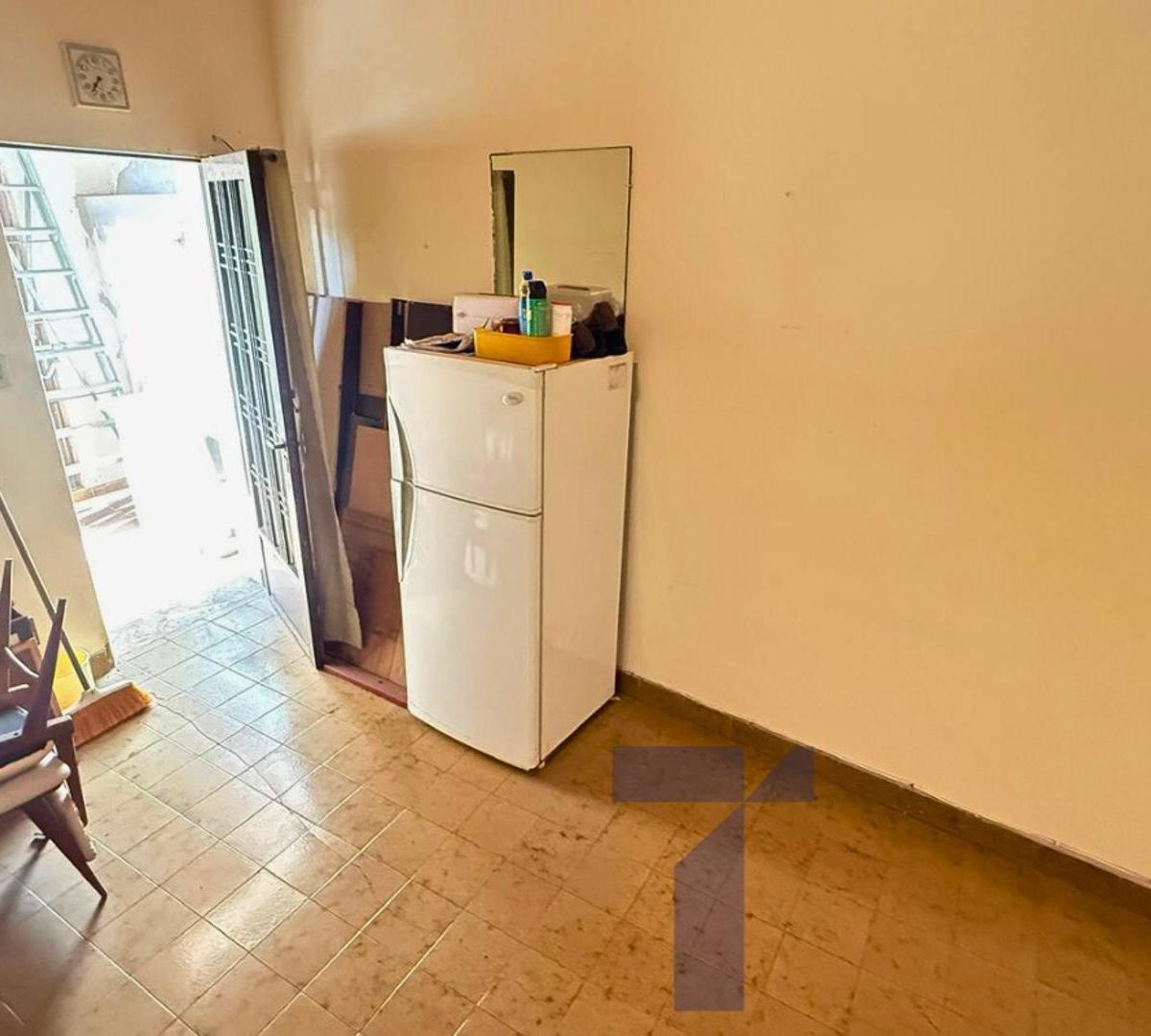Foto de Venta casa sobre lote propio con patio y terraza BARRACAS, imagen 5