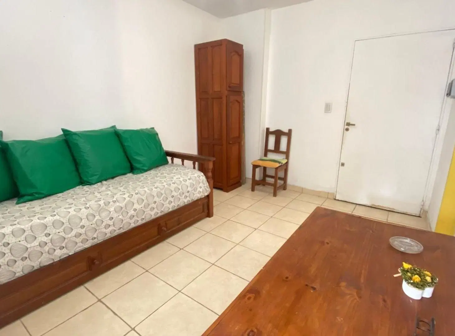 Alquiler Monoambiente amueblado contrafrente 2