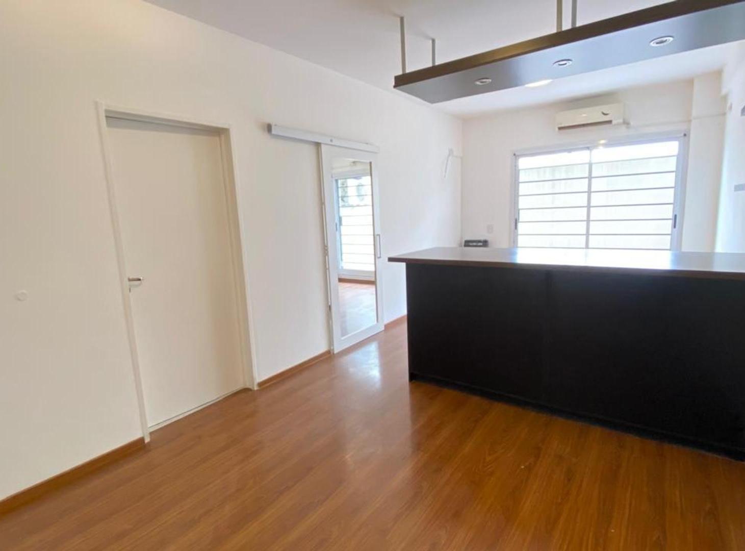 Foto de Alquiler monoambiente con patio, imagen 3