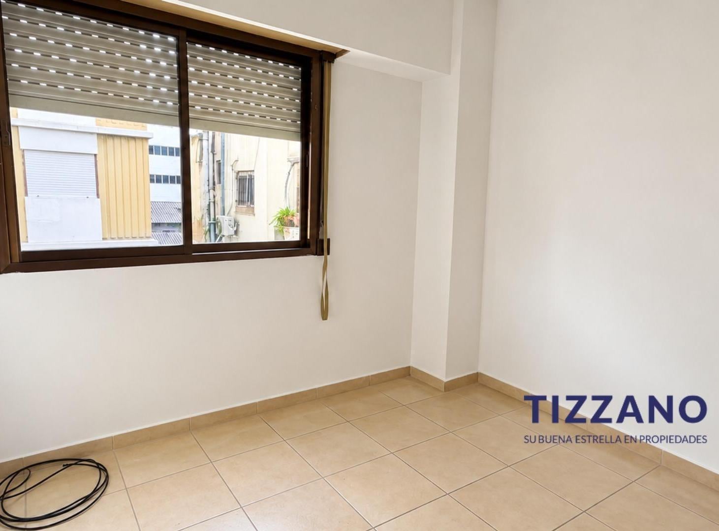 Foto de VENTA 2 ambientes contrafrente., imagen 1