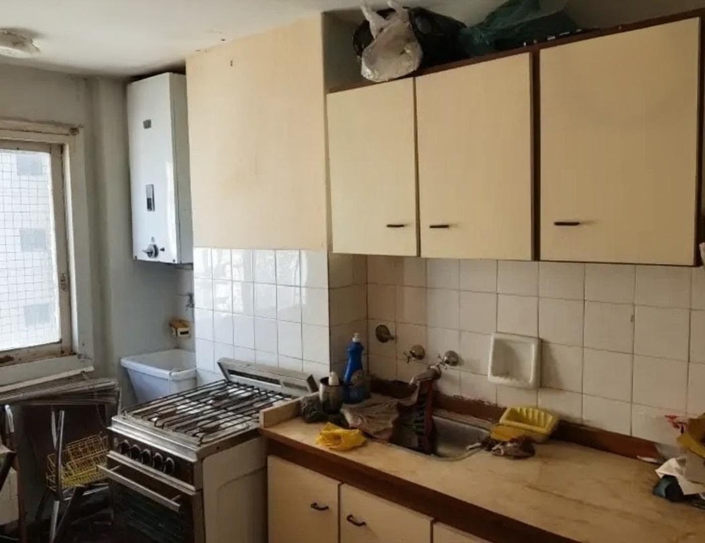 Foto de VENTA Departamento 4 ambientes BARRACAS, imagen 3