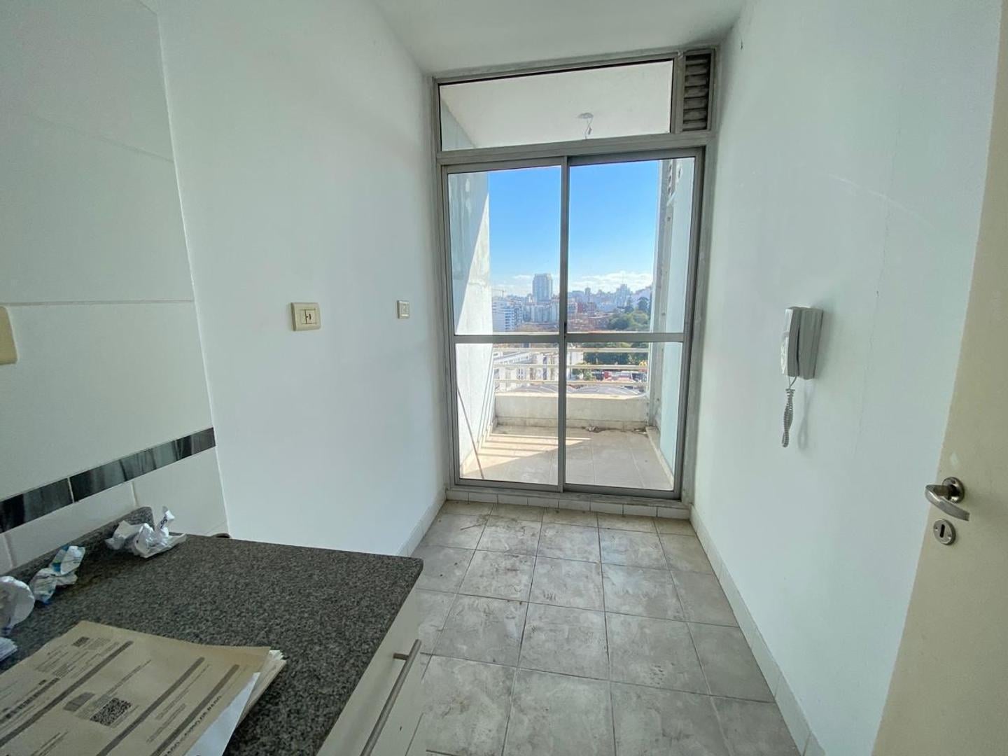 Foto de Dos Ambientes al frente con balcon vista abierta, imagen 2