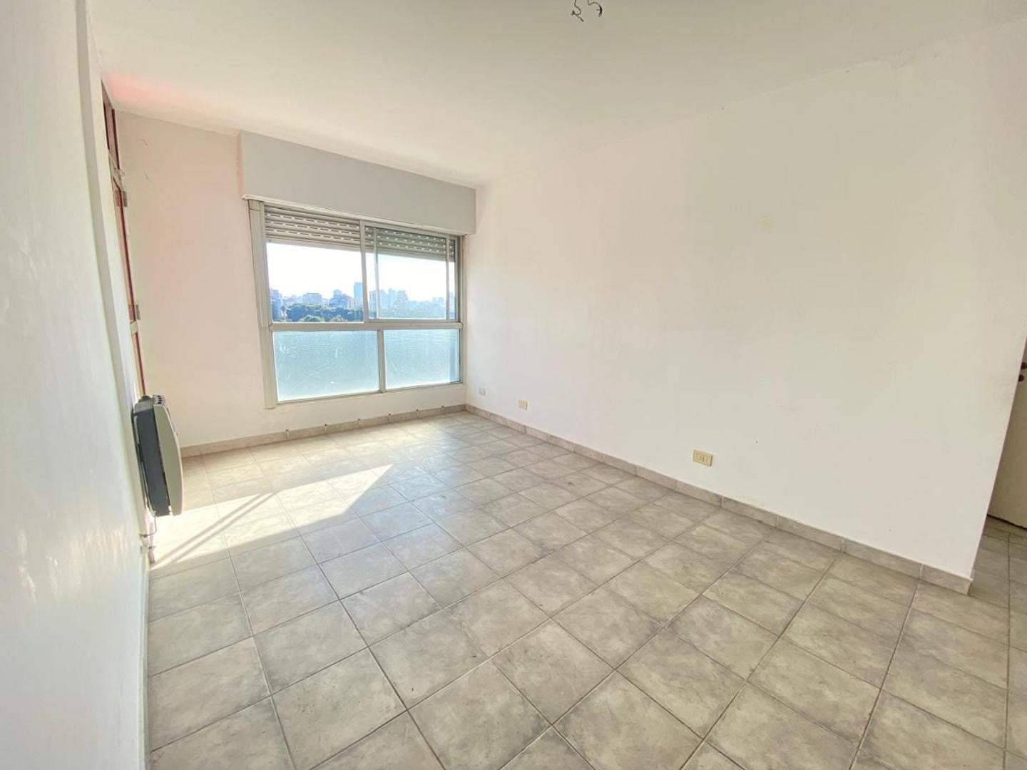 Foto de Dos Ambientes al frente con balcon vista abierta, imagen 1