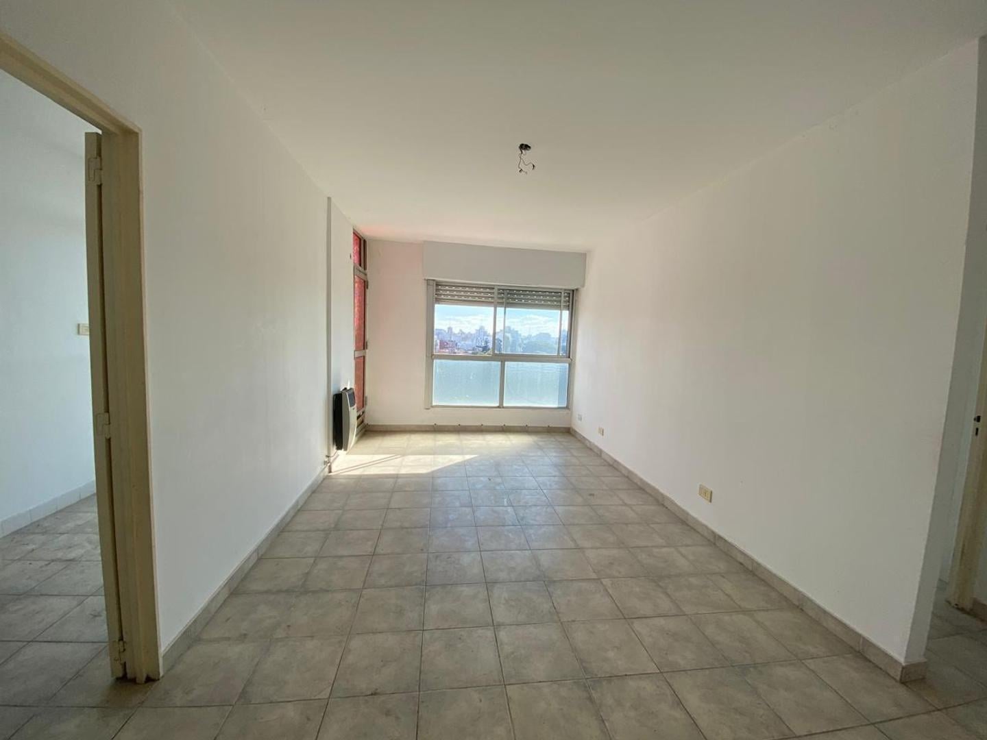 Foto de Dos Ambientes al frente con balcon vista abierta, imagen 3