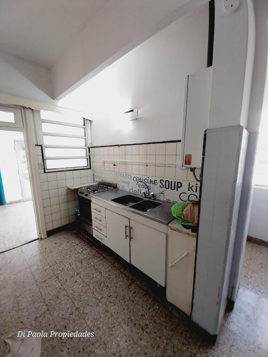 2 Hermosas Viviendas, 5 Dorm., 3 baños, Quincho y Amplio Fondo 5