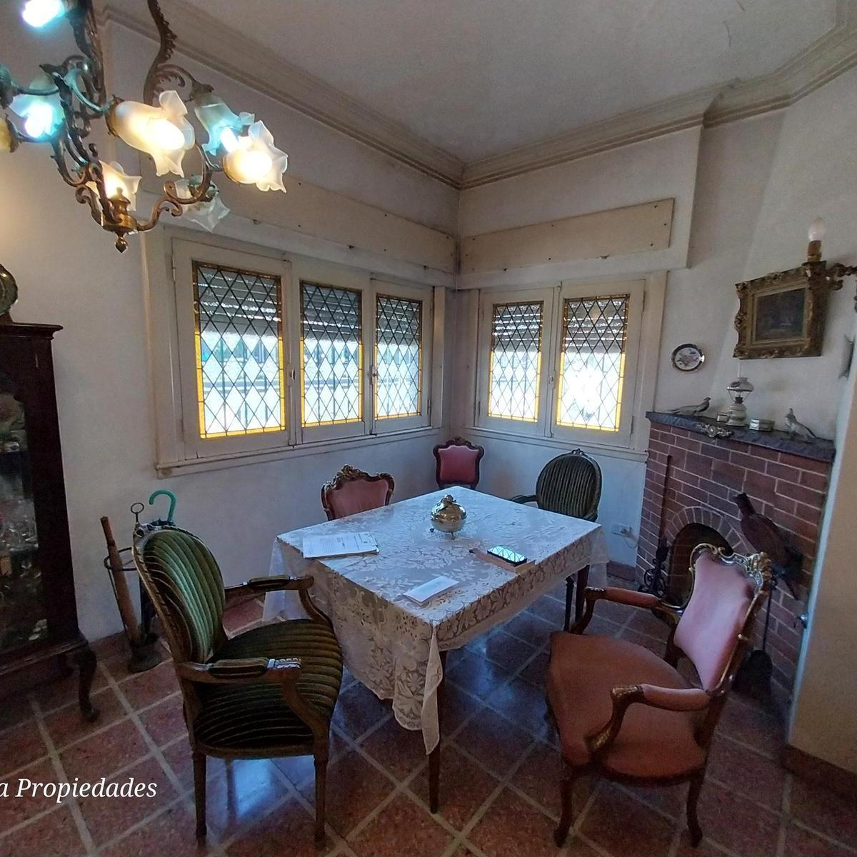 Gran Vivienda de Estilo, Cercano a Lomitas 3