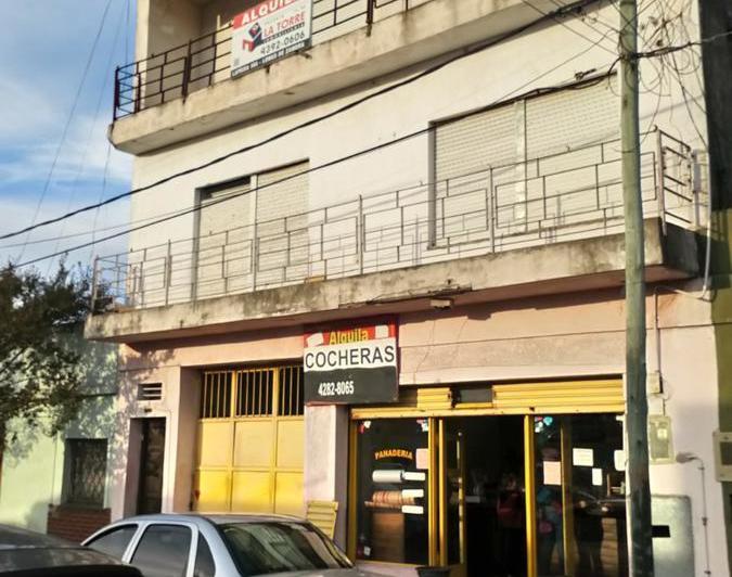 AMPLIO DEPTO 3 AMBIENTES CON TERRAZA 1