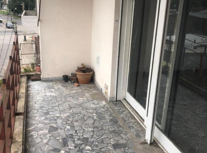 AMPLIO DEPTO 3 AMBIENTES CON TERRAZA 4
