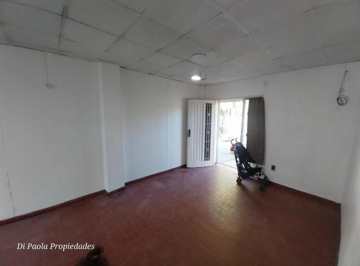2 dormitorios con patio 4