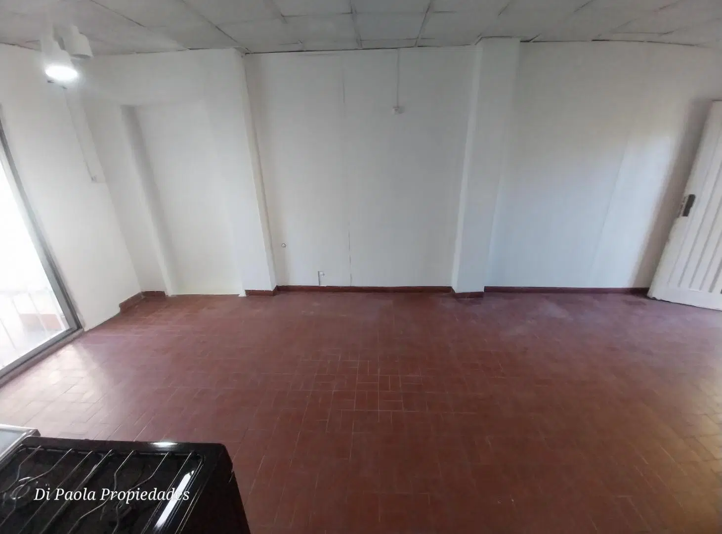 2 dormitorios con patio 1