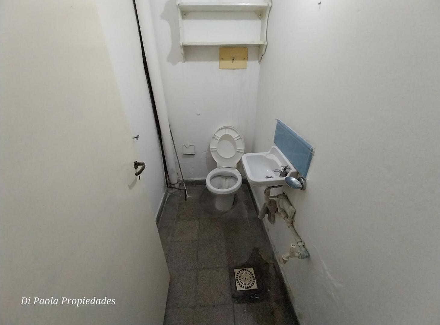 Foto de Local u oficina cerca a pasco, imagen 2